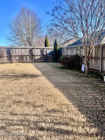 6261 Ivy Trails Drive, Olive Branch, MS 38654