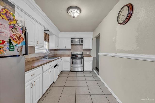 164 Sunrise Lane, Brownsville, TX 78521