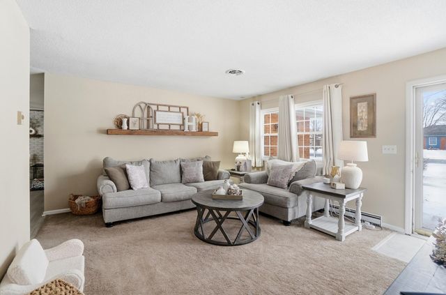 821 Poppy Drive 821 Poppy Drive, Wapakoneta, OH 45895