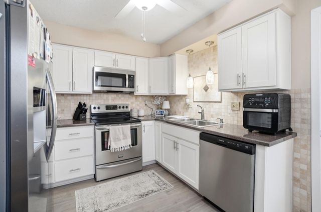 821 Poppy Drive 821 Poppy Drive, Wapakoneta, OH 45895