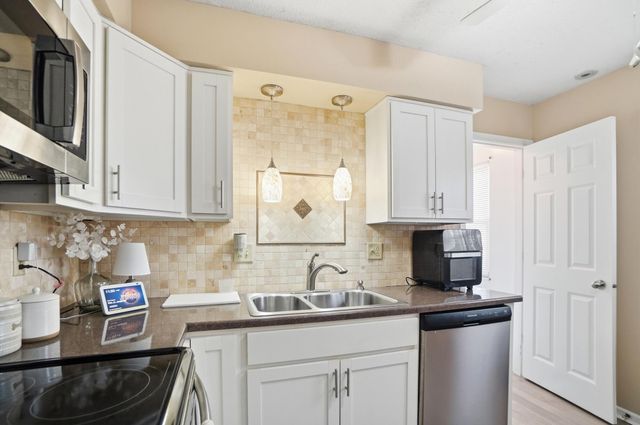 821 Poppy Drive 821 Poppy Drive, Wapakoneta, OH 45895