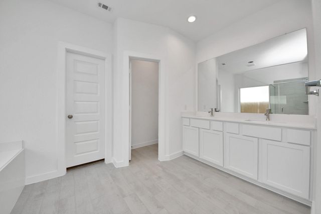 3061 Spoolwood Trail, Magnolia, TX 77355