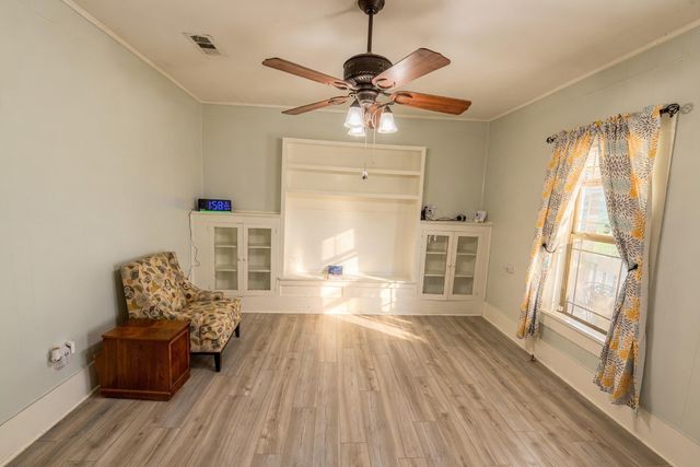 504 N Fordyce Street, Blooming Grove, TX 76626