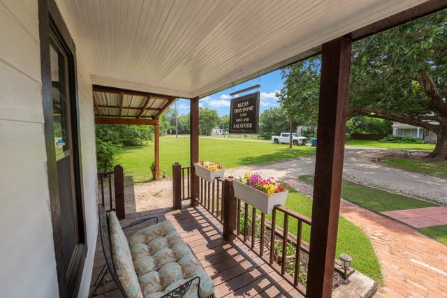 504 N Fordyce Street, Blooming Grove, TX 76626