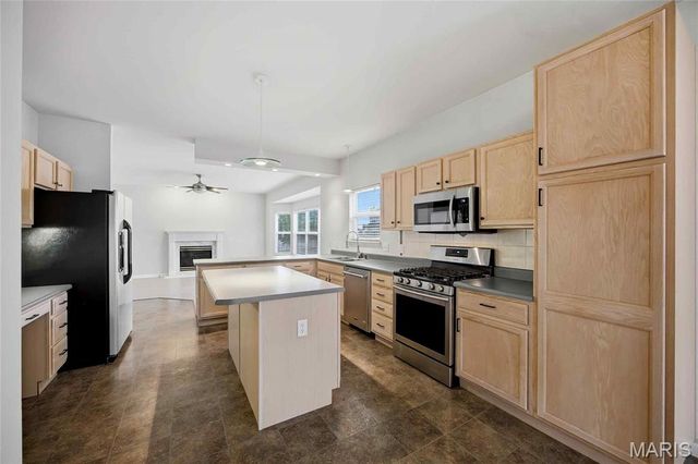 1435 Soaring Eagle Drive, O'fallon, MO 63366