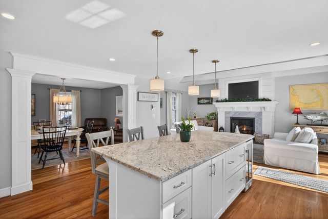 48 Holly Ridge Drive, Sandwich, MA 02563