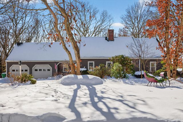 48 Holly Ridge Drive, Sandwich, MA 02563