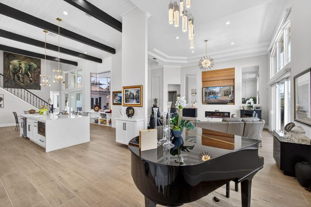 1109 Grand Cay Drive, Palm Beach Gardens, FL 33418