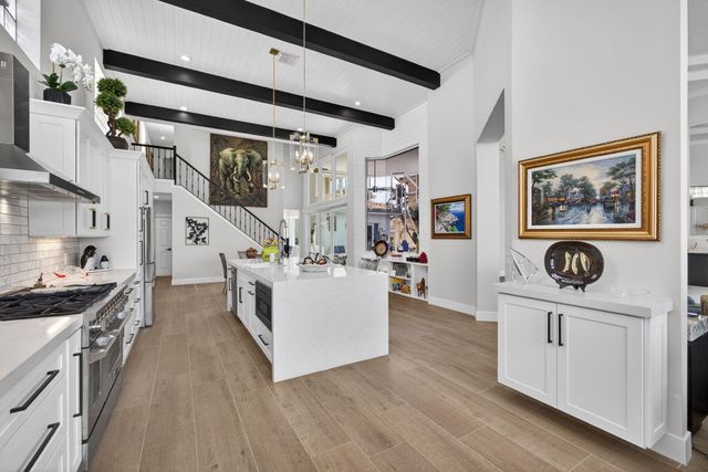 1109 Grand Cay Drive, Palm Beach Gardens, FL 33418