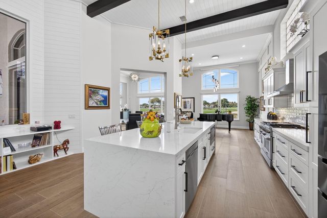 1109 Grand Cay Drive, Palm Beach Gardens, FL 33418