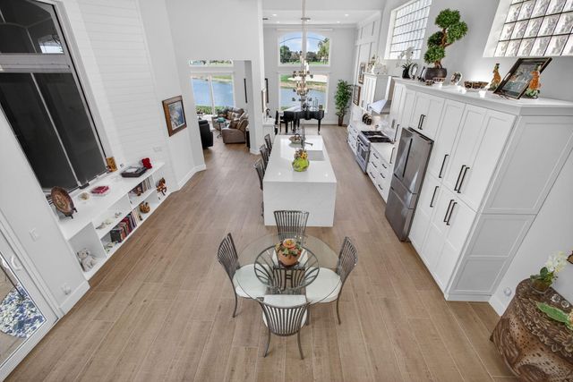 1109 Grand Cay Drive, Palm Beach Gardens, FL 33418