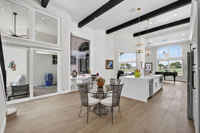 1109 Grand Cay Drive, Palm Beach Gardens, FL 33418