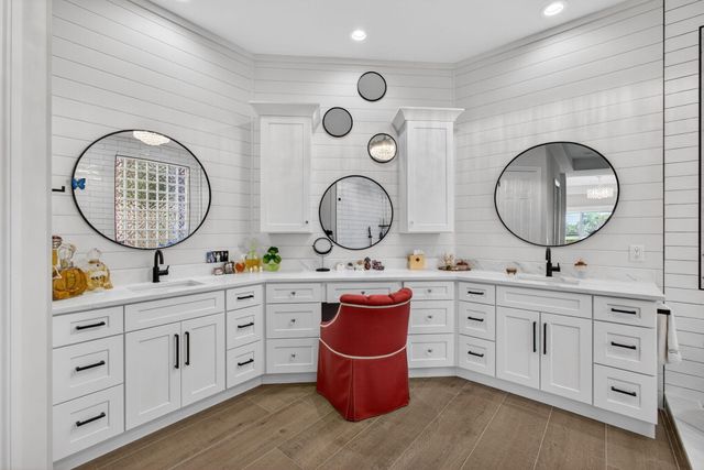 1109 Grand Cay Drive, Palm Beach Gardens, FL 33418