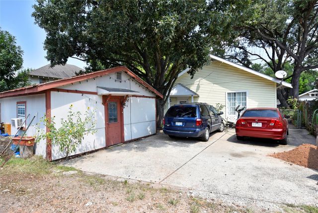 4104 Walker Street, Houston, TX 77023