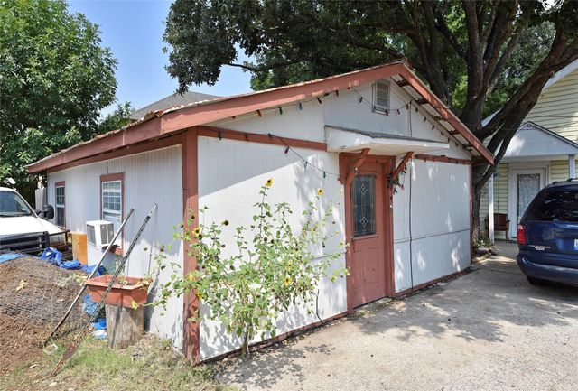 4104 Walker Street, Houston, TX 77023