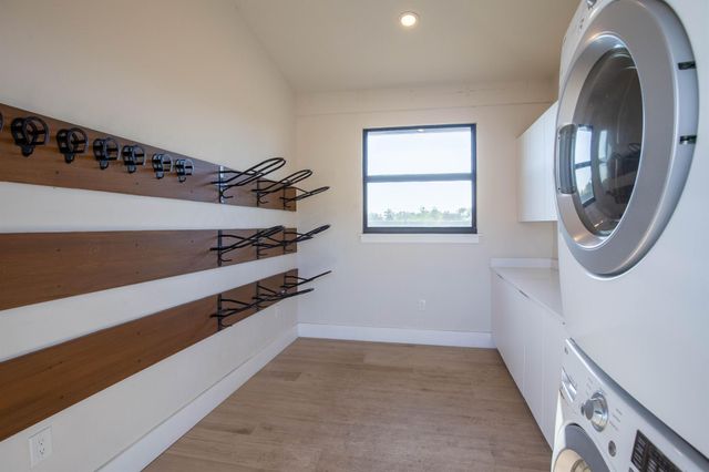 2184 Appaloosa Trail, Wellington, FL 33414