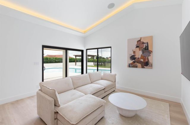 2184 Appaloosa Trail, Wellington, FL 33414