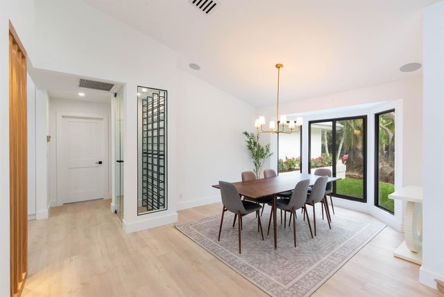 2184 Appaloosa Trail, Wellington, FL 33414