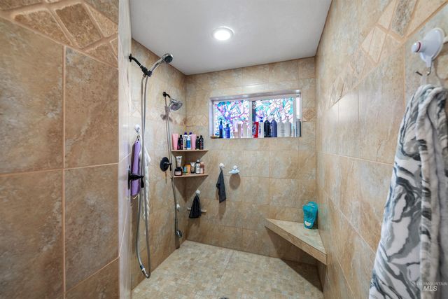 23824 Breyer Rd, Caldwell, ID 83607