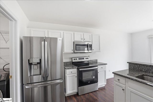 106 Reedy Falls Drive, Greenville, SC 29605
