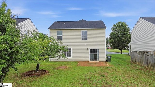 106 Reedy Falls Drive, Greenville, SC 29605