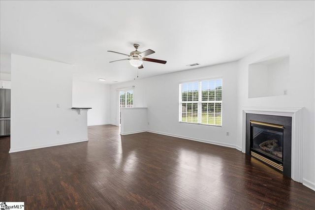 106 Reedy Falls Drive, Greenville, SC 29605