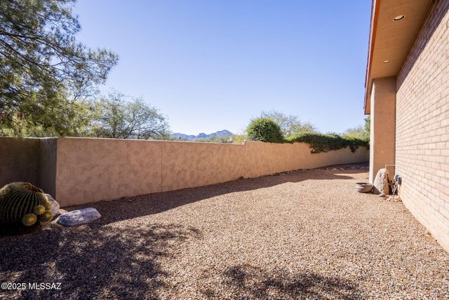 8 Avenida Gutierrez, Tubac, AZ 85640