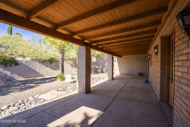 8 Avenida Gutierrez, Tubac, AZ 85640