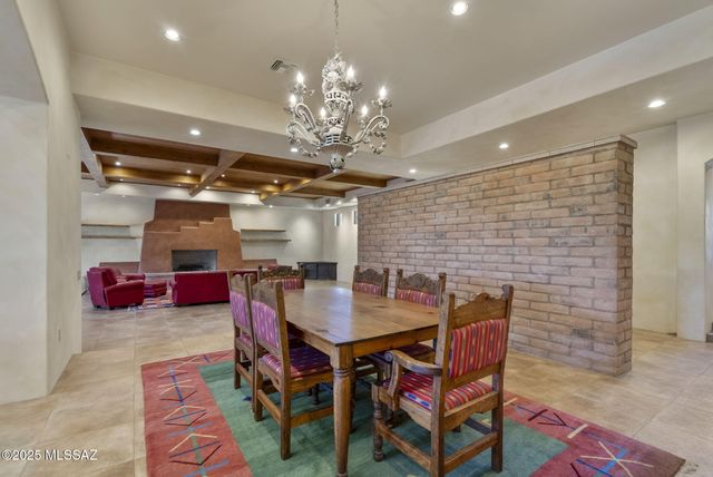 8 Avenida Gutierrez, Tubac, AZ 85640