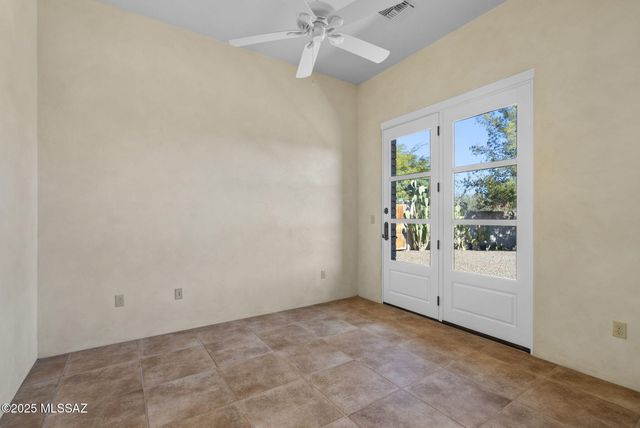 8 Avenida Gutierrez, Tubac, AZ 85640