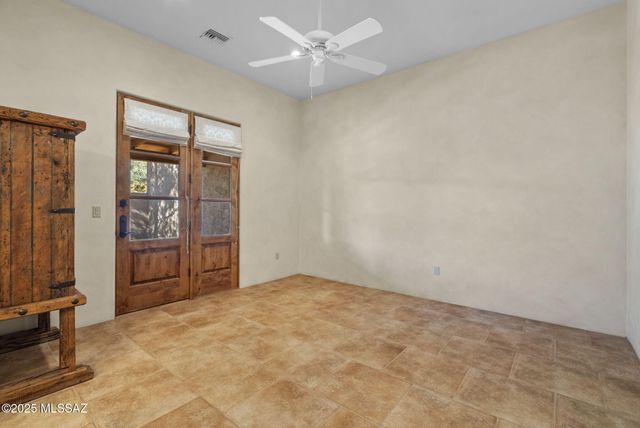 8 Avenida Gutierrez, Tubac, AZ 85640