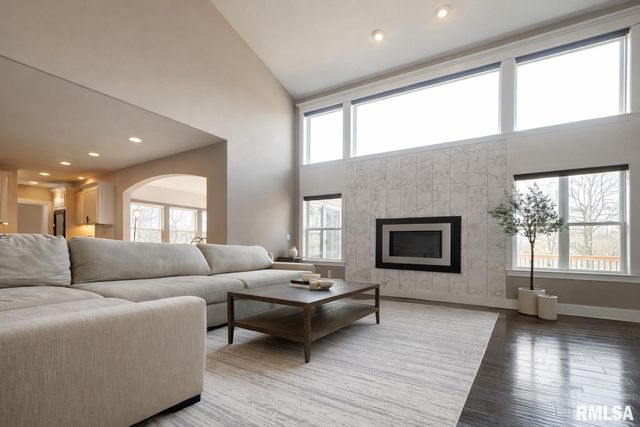11117 N Country Ridge Lane, Dunlap, IL 61525