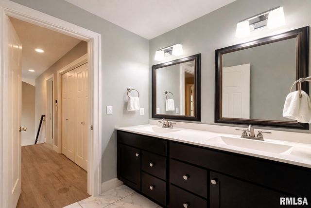 11117 N Country Ridge Lane, Dunlap, IL 61525