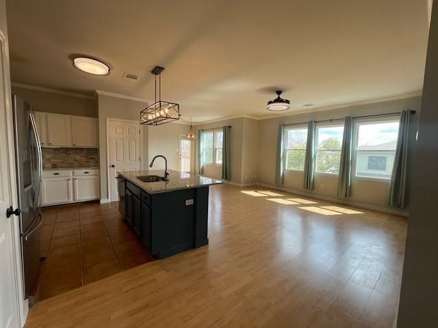 7501 Shadowridge RUN 135, Austin, TX 78749