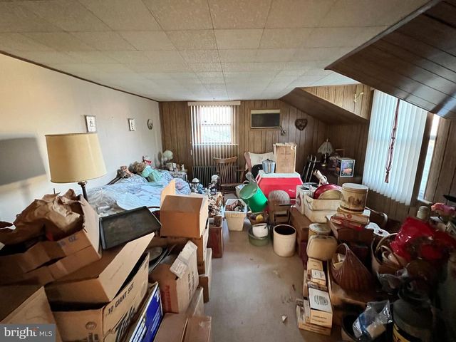 58 W CHARLOTTE ST, Millersville, PA 17551