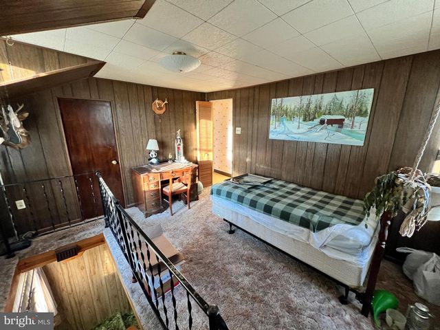 58 W CHARLOTTE ST, Millersville, PA 17551