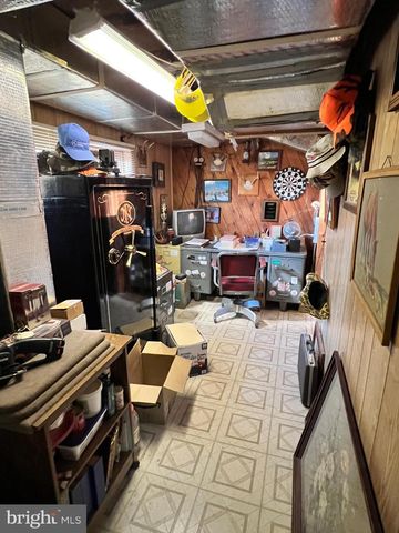 58 W CHARLOTTE ST, Millersville, PA 17551