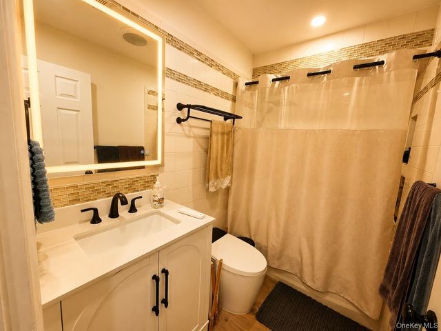 141 Feller Drive 141, Central Islip, NY 11722