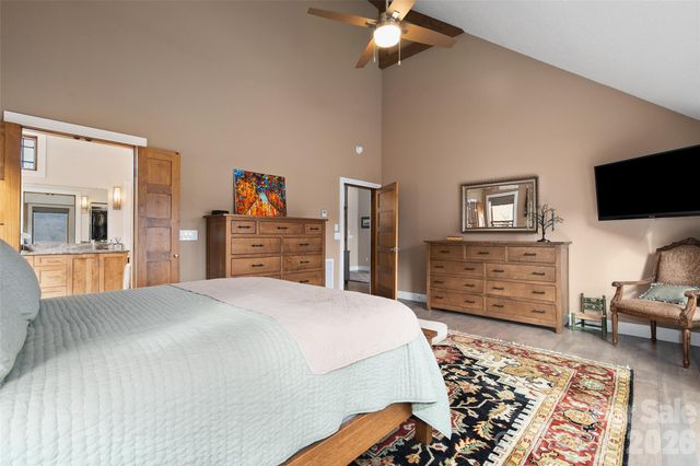 164 Flowing Hills Drive, Clyde, NC 28721