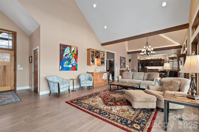 164 Flowing Hills Drive, Clyde, NC 28721