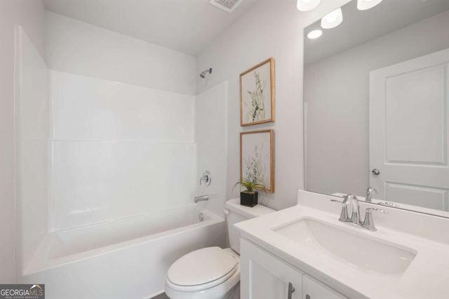 1352 Riverstone Road 104, Jonesboro, GA 30238