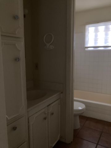 2612 Salado street ST 206, Austin, TX 78705