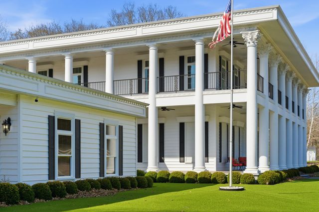 225 Bass Bend Trail, Cape Fair, MO 65624