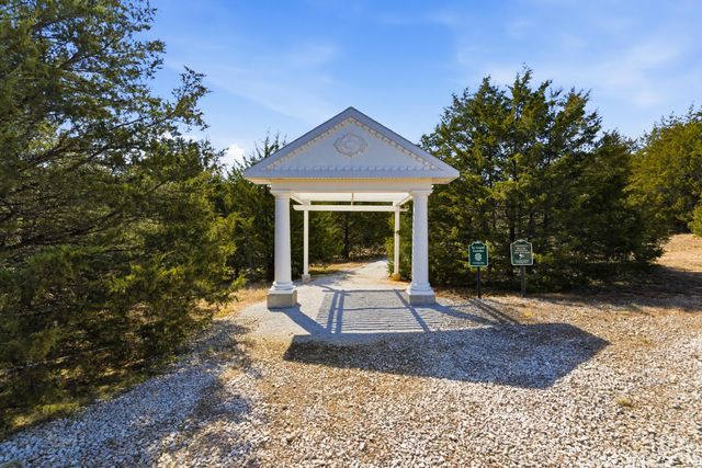 225 Bass Bend Trail, Cape Fair, MO 65624