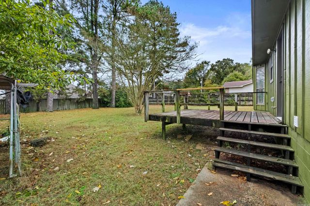 214 Western Hills Drive, Searcy, AR 72143