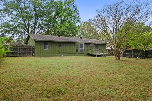 214 Western Hills Drive, Searcy, AR 72143