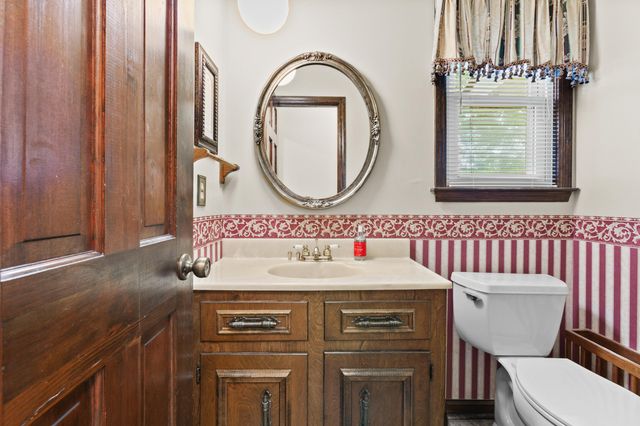 5924 Commonwealth Circle, Hanahan, SC 29410