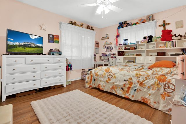 7634 Preston Road, Denison, TX 75020