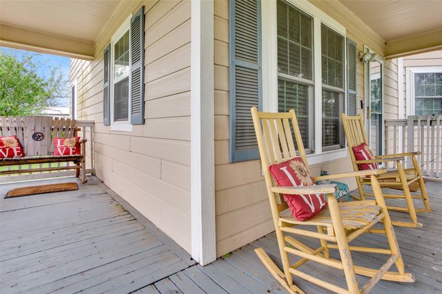 7634 Preston Road, Denison, TX 75020