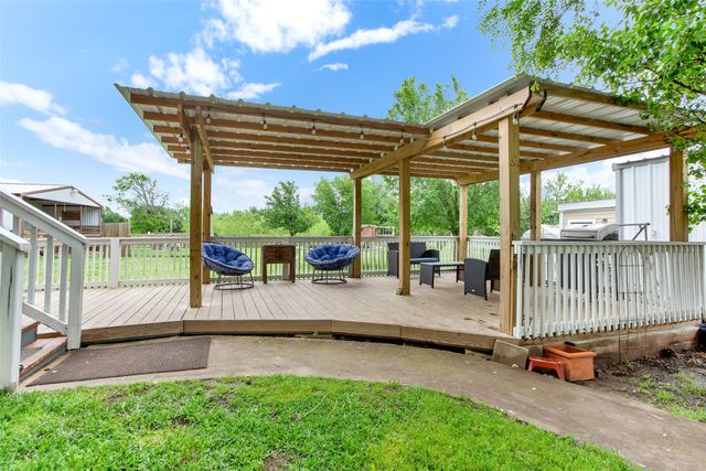 7634 Preston Road, Denison, TX 75020